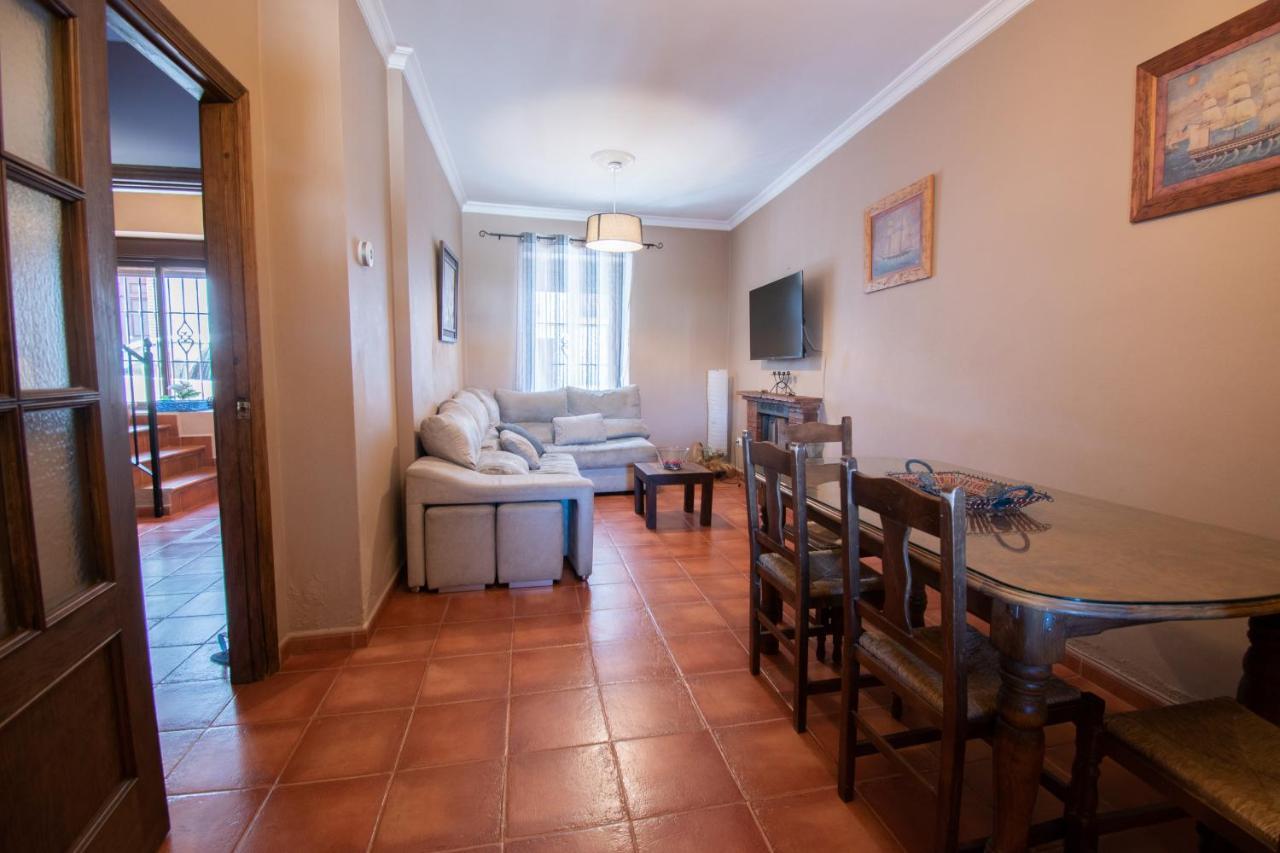 Villa Elisabeth Con Piscina Climatizada Chimenea Y Terraza Arriate Ngoại thất bức ảnh